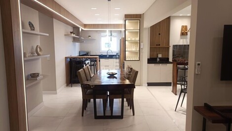 GREEN TOWER BUILDING