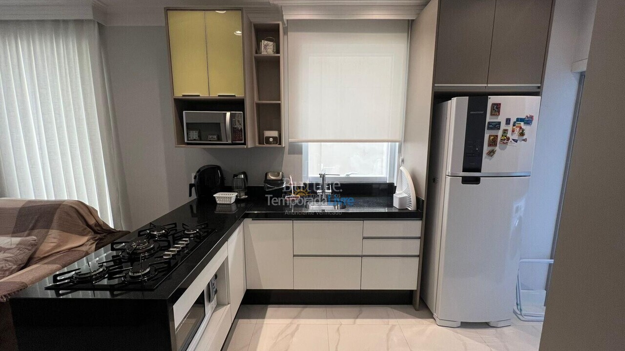 Apartamento para alquiler de vacaciones em Itapema (Meia Praia)