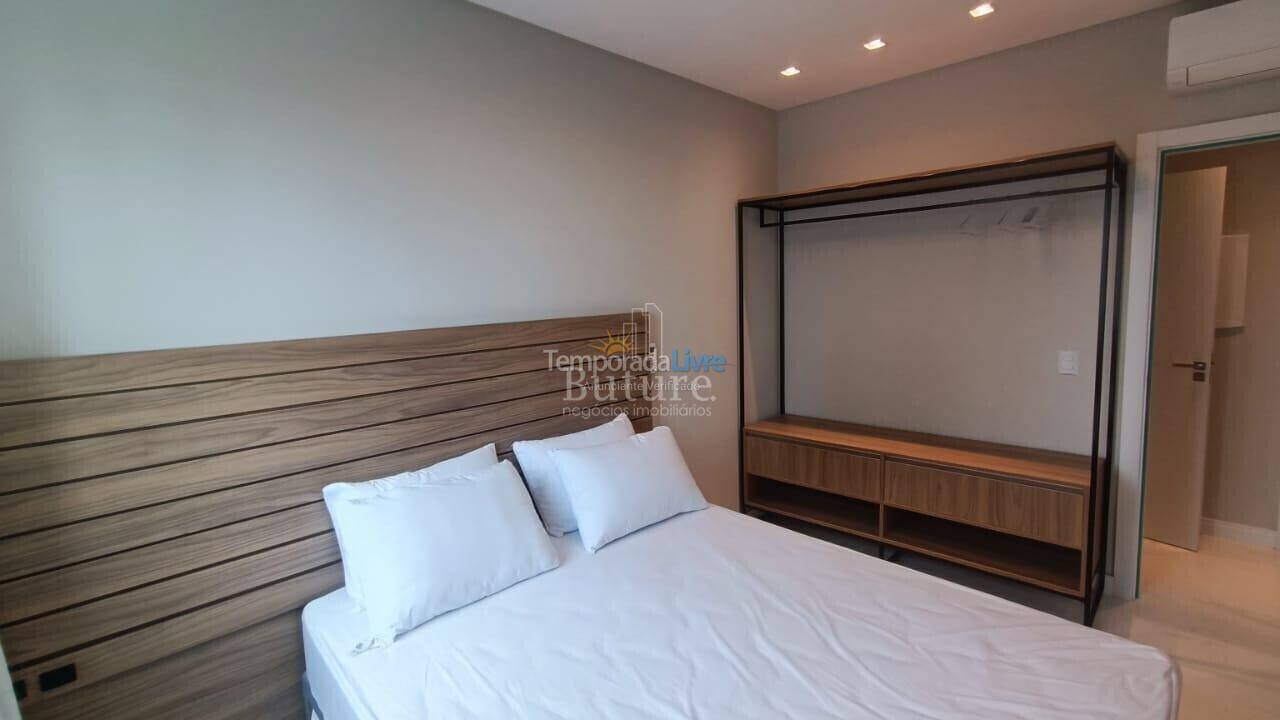 Apartment for vacation rental in Itapema (Centro)