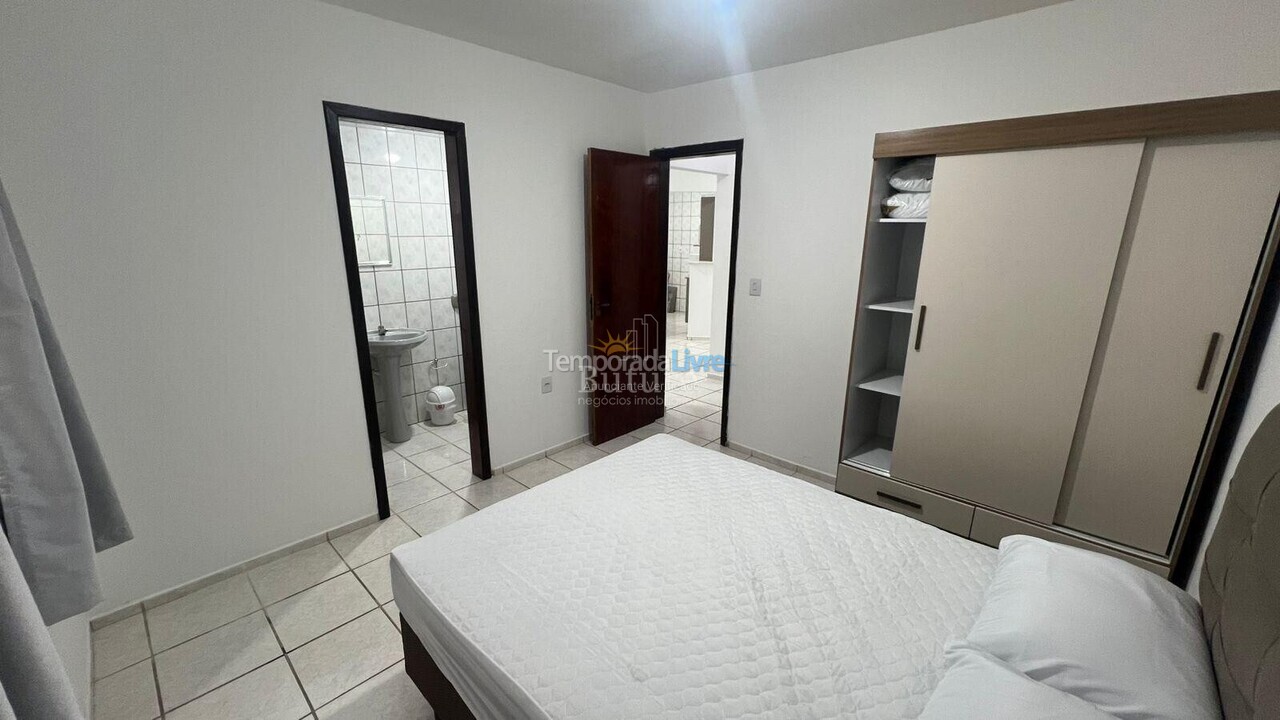 Apartamento para alquiler de vacaciones em Itapema (Meia Praia)