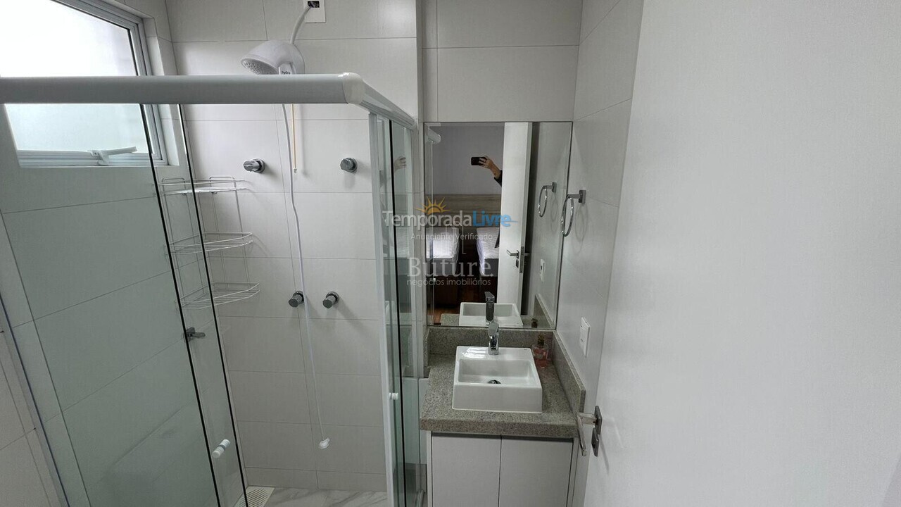 Apartamento para alquiler de vacaciones em Itapema (Meia Praia)