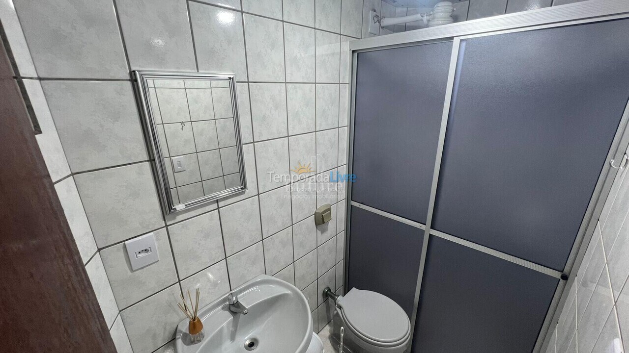 Apartamento para alquiler de vacaciones em Itapema (Meia Praia)