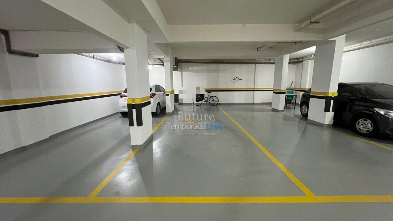 Apartamento para alquiler de vacaciones em Itapema (Meia Praia)