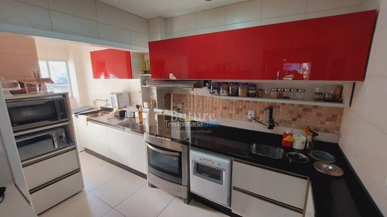 Apartamento para aluguel de temporada em Itapema (Meia Praia)