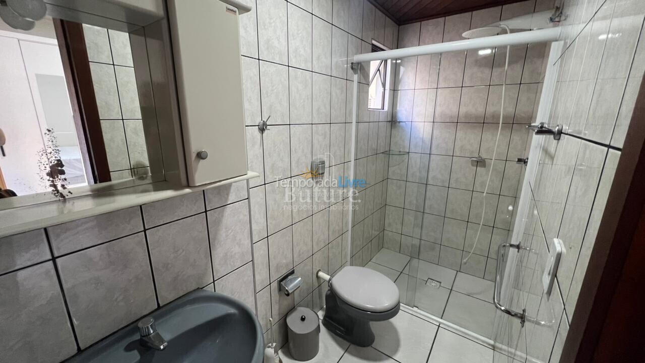 Apartamento para alquiler de vacaciones em Itapema (Meia Praia)