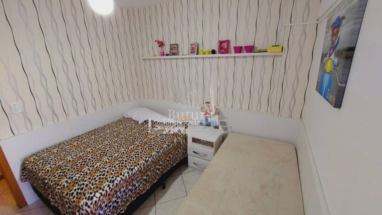 Apartamento para aluguel de temporada em Itapema (Meia Praia)