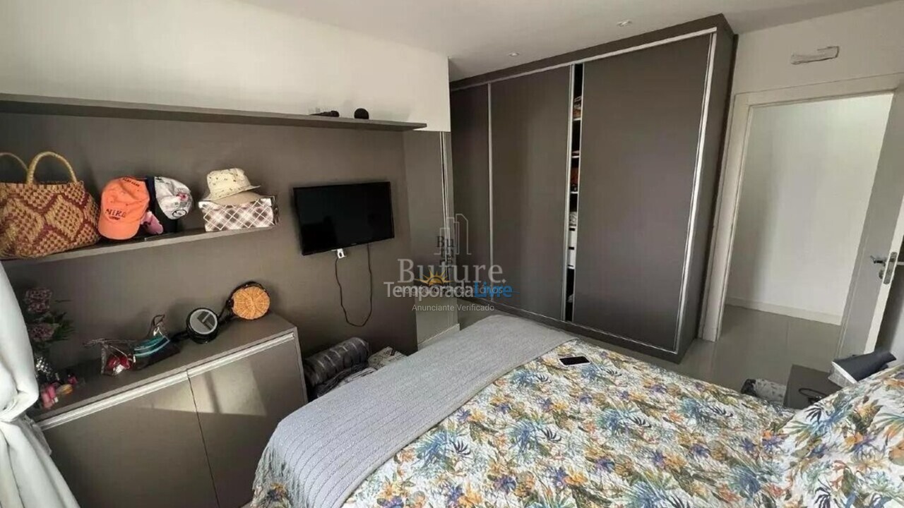 Apartamento para aluguel de temporada em Itapema (Meia Praia)