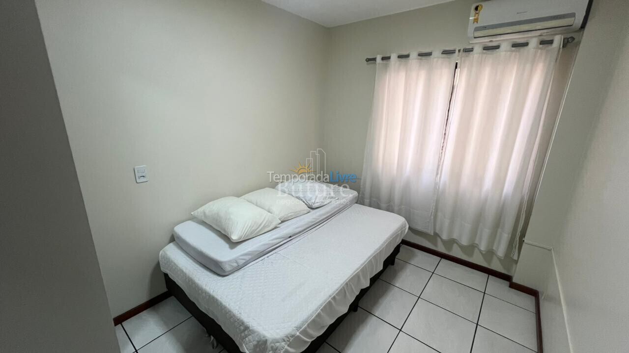 Apartamento para alquiler de vacaciones em Itapema (Meia Praia)