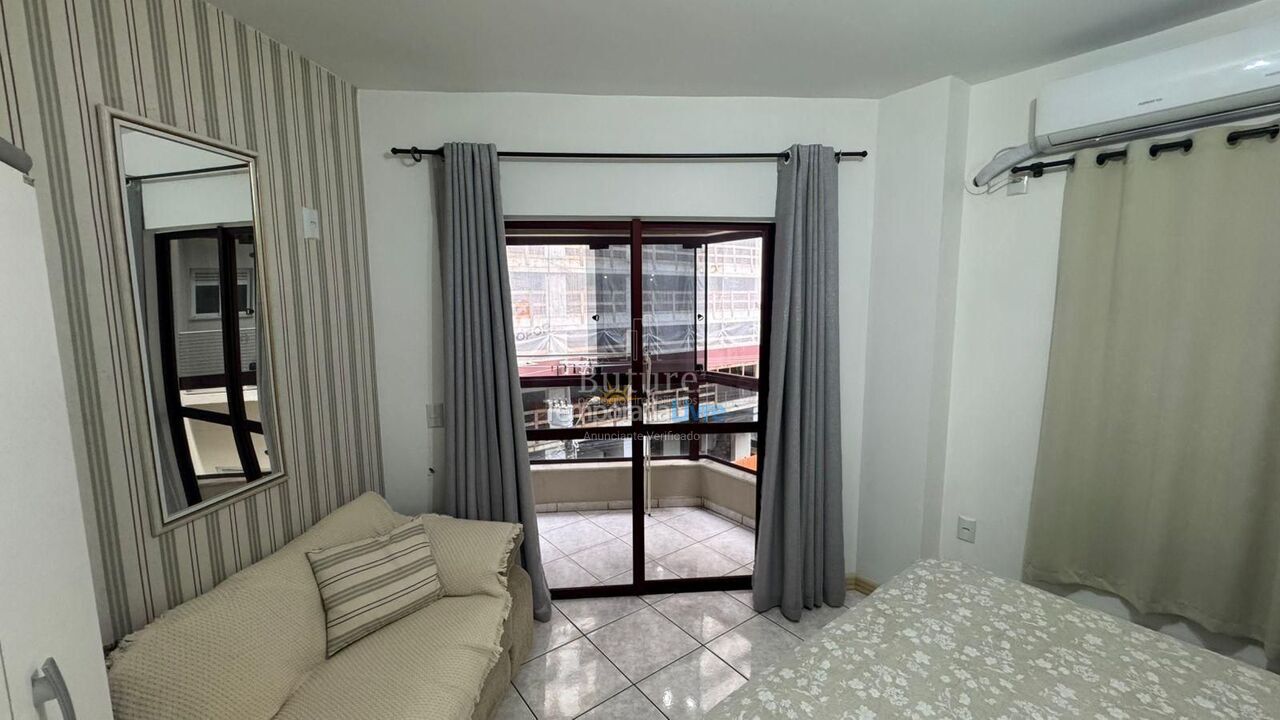 Apartamento para alquiler de vacaciones em Itapema (Meia Praia)