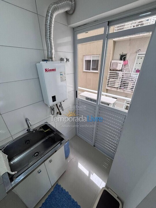 Apartamento para aluguel de temporada em Itapema (Meia Praia)