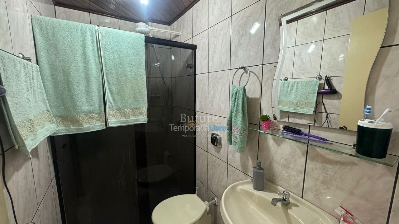 Apartamento para alquiler de vacaciones em Itapema (Meia Praia)