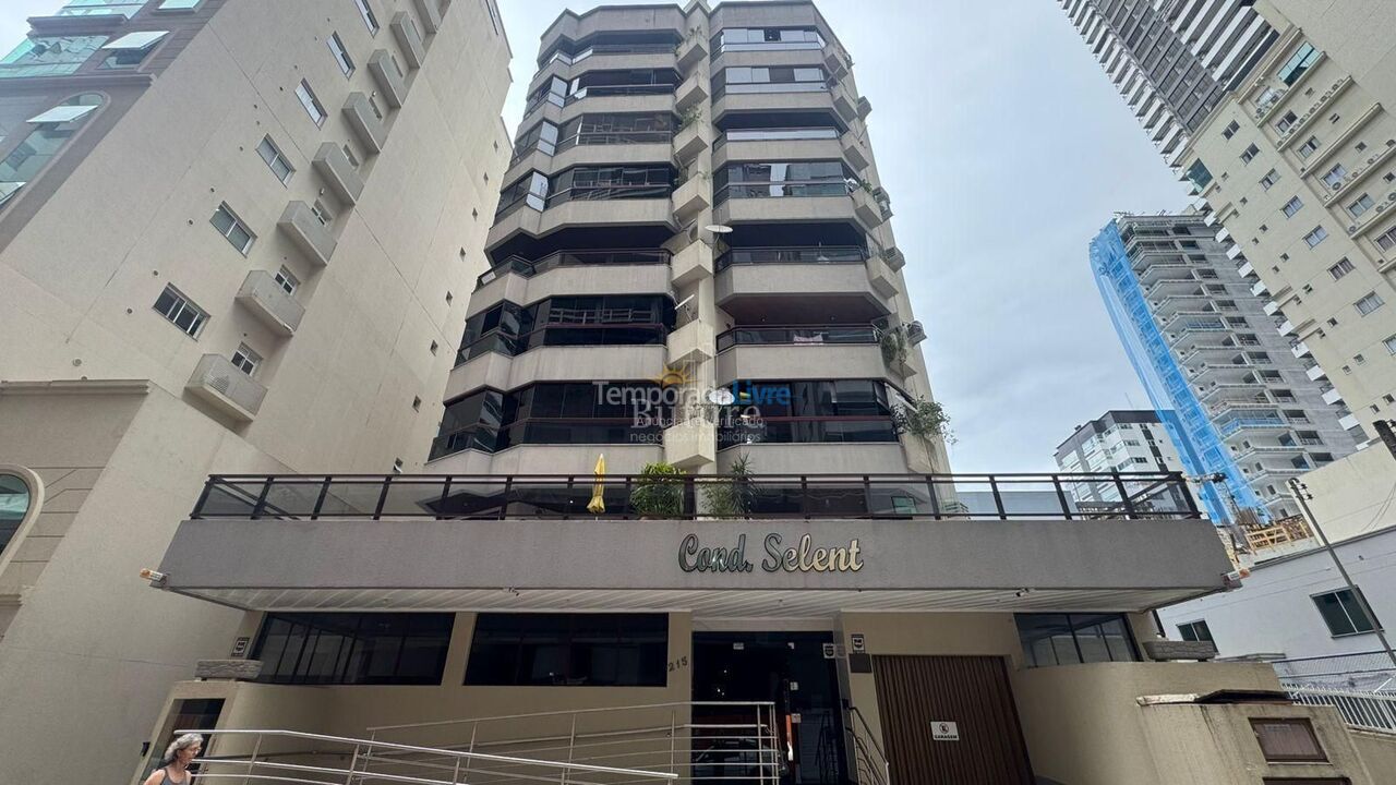Apartamento para alquiler de vacaciones em Itapema (Meia Praia)