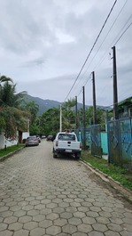 Rua tranquila trecho particular