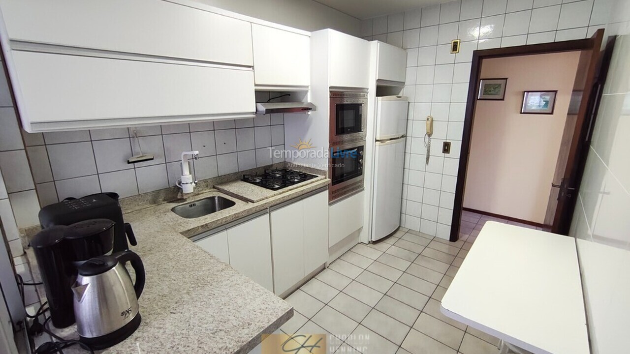 Apartamento para aluguel de temporada em Balneário Camboriú (Centro)