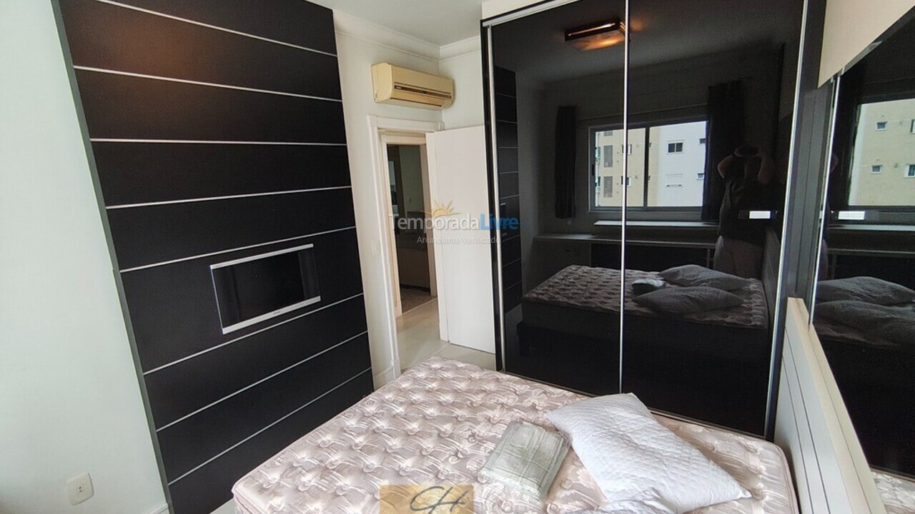 Apartamento para aluguel de temporada em Balneário Camboriú (Centro)