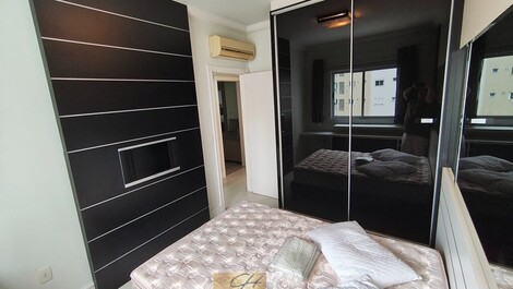 3 dormitorios 2 vagas de garagem a 250 metros do mar