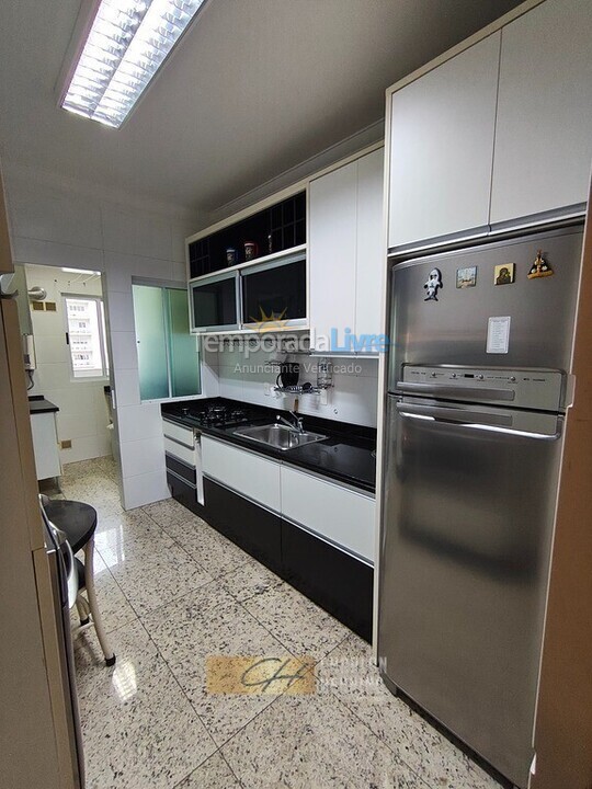 Apartamento para aluguel de temporada em Balneário Camboriú (Centro)