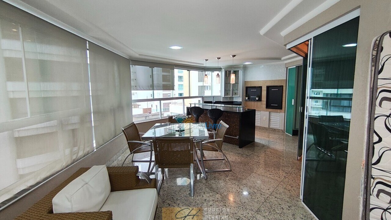 Apartamento para aluguel de temporada em Balneário Camboriú (Centro)