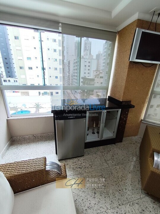 Apartamento para aluguel de temporada em Balneário Camboriú (Centro)