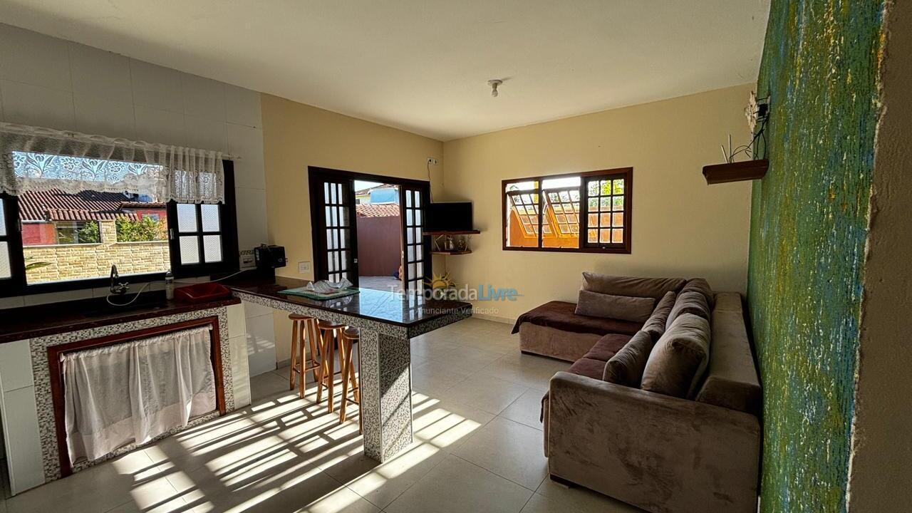 Casa para aluguel de temporada em Ubatuba (Lagoinha)