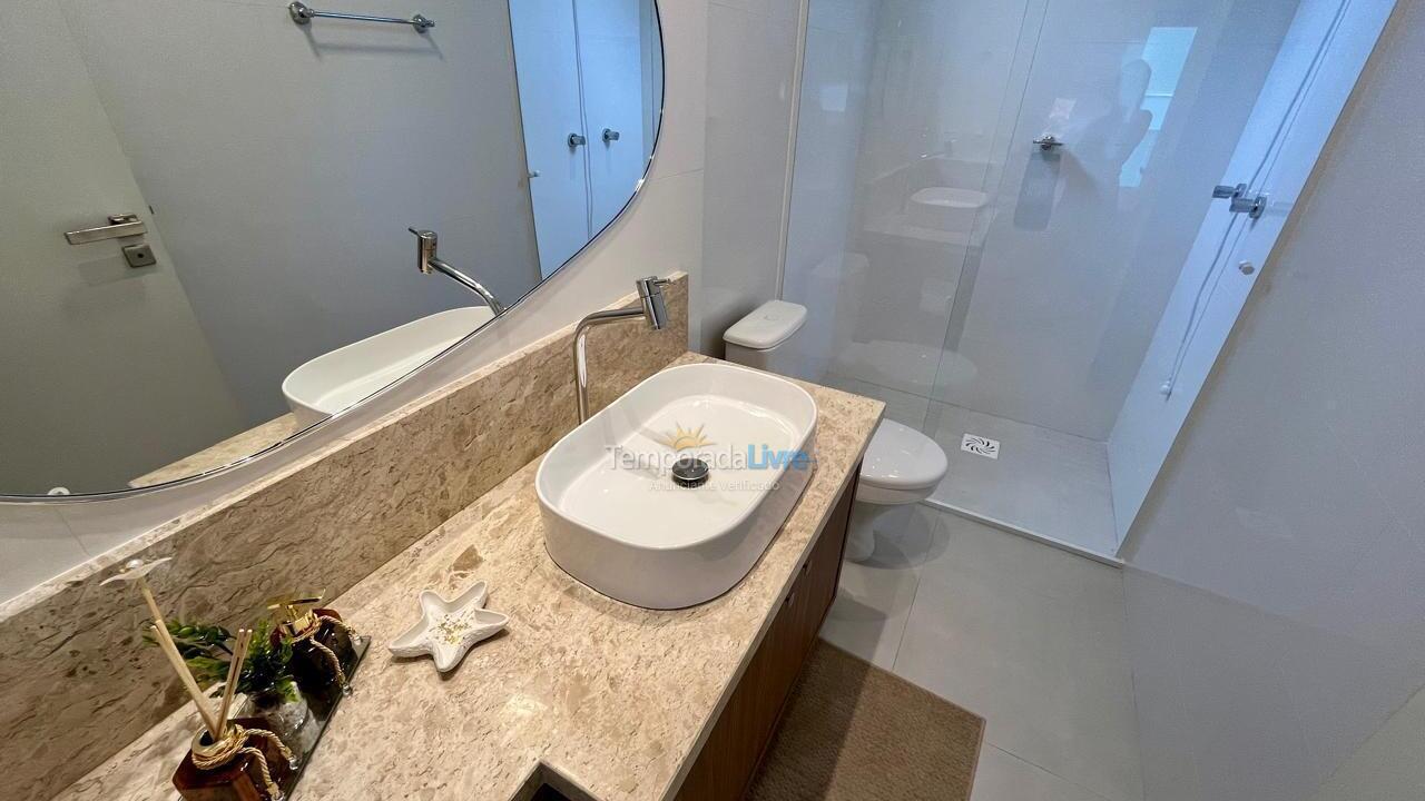 Apartment for vacation rental in Itapema (Meia Praia)