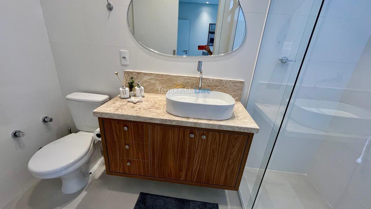 Apartment for vacation rental in Itapema (Meia Praia)