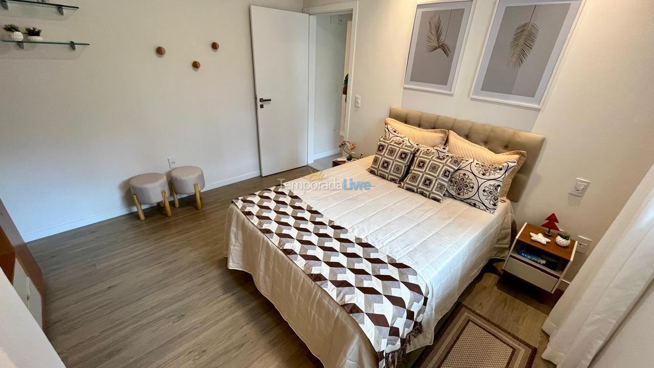 Apartment for vacation rental in Itapema (Meia Praia)