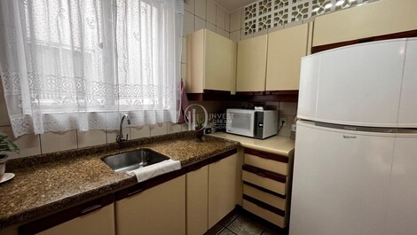 Apartamento completamente amueblado con capacidad máxima para 8 personas.