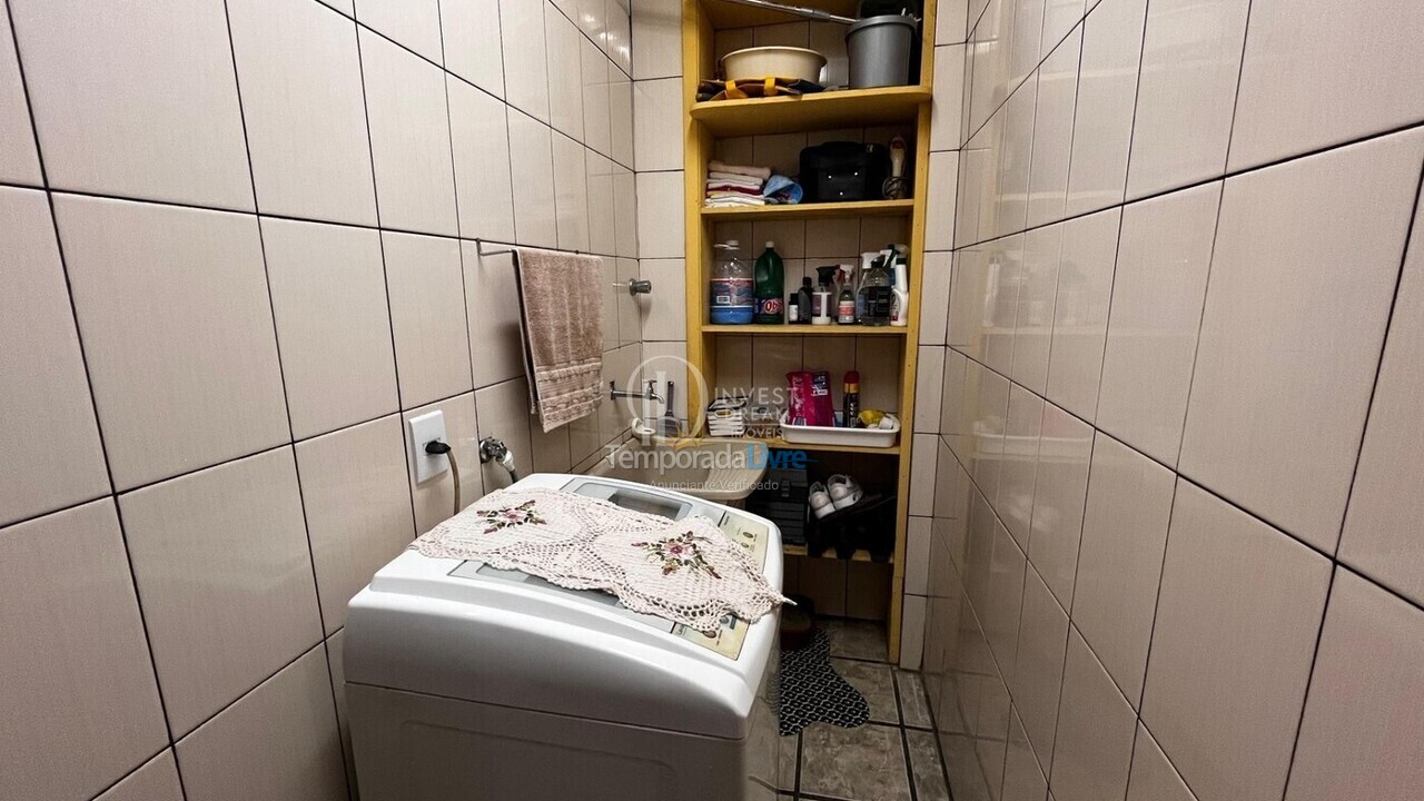 Apartamento para alquiler de vacaciones em Itapema (Meia Praia)