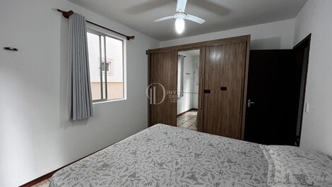 Apartamento completamente amueblado con capacidad máxima para 8 personas.