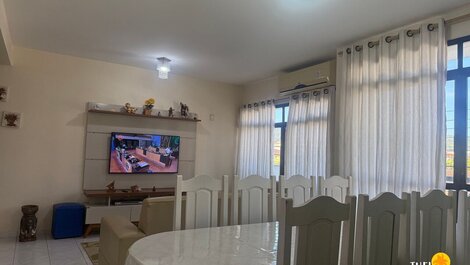 Spacious 3-Bedroom Apartment in the Heart of Itaguá with Air Conditioning
