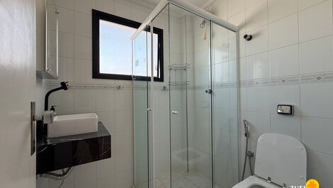 Spacious 3-Bedroom Apartment in the Heart of Itaguá with Air Conditioning