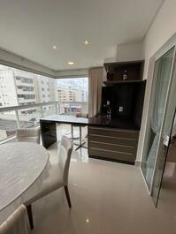 Luxury apartment just a few meters from the sea.