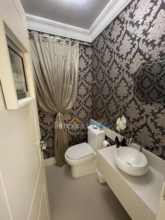 Apartment for vacation rental in Itapema (Meia Praia)