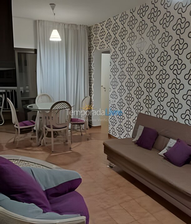 Apartamento para aluguel de temporada em Guarujá (Pitangueiras)