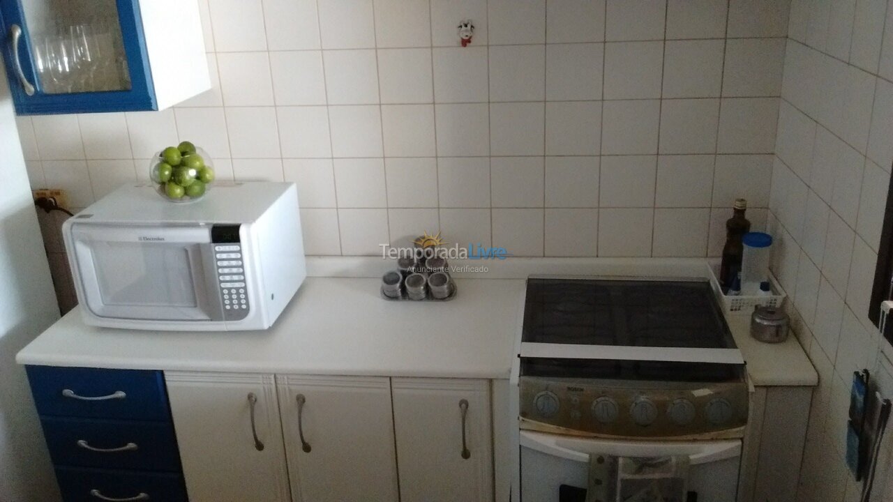 Apartamento para aluguel de temporada em Guarujá (Pitangueiras)