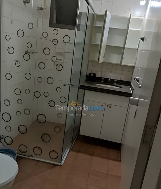 Apartamento para aluguel de temporada em Guarujá (Pitangueiras)