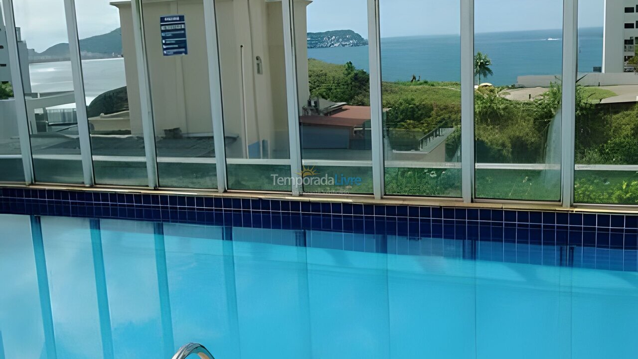 Apartamento para aluguel de temporada em Guarujá (Pitangueiras)