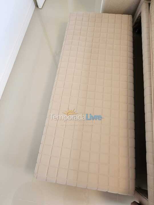 Apartamento para aluguel de temporada em Itapema (Meia Praia)