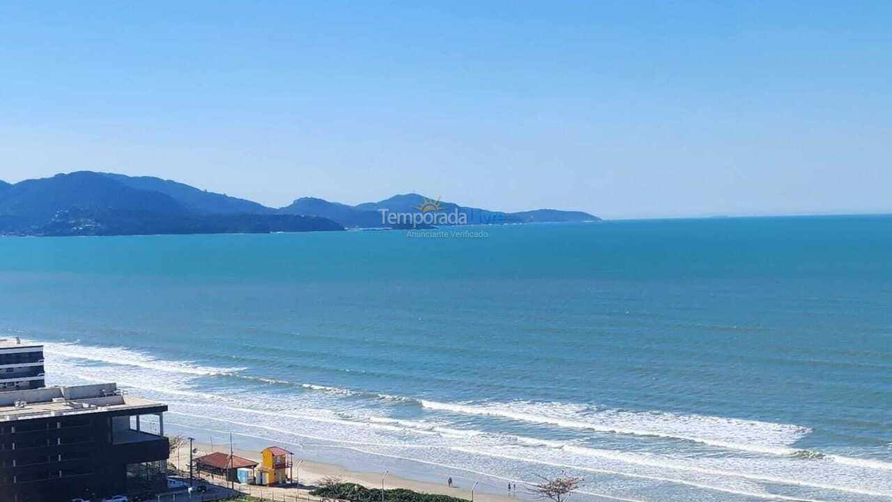 Apartamento para aluguel de temporada em Itapema (Meia Praia)
