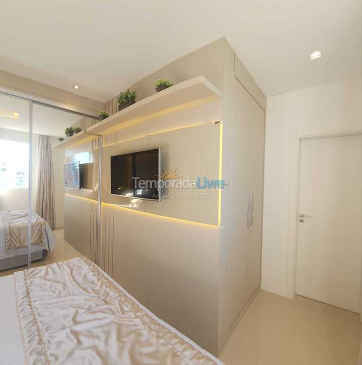 Apartamento para aluguel de temporada em Itapema (Meia Praia)