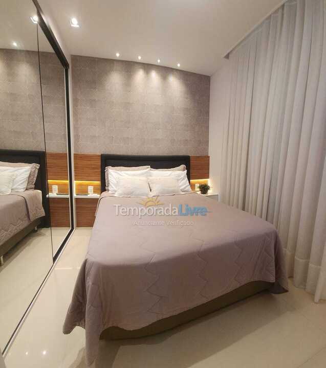 Apartamento para aluguel de temporada em Itapema (Meia Praia)