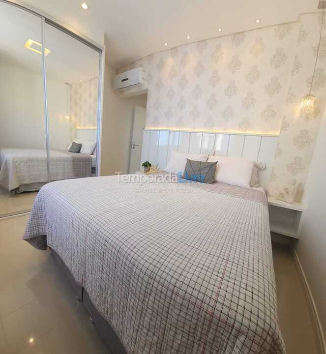 Apartamento para aluguel de temporada em Itapema (Meia Praia)