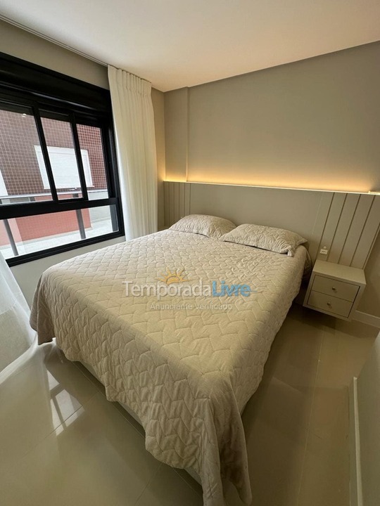 Apartment for vacation rental in Governador Celso Ramos (Praia de Palmas)