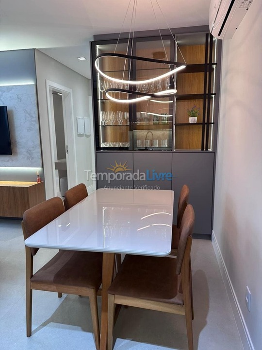 Apartment for vacation rental in Governador Celso Ramos (Praia de Palmas)