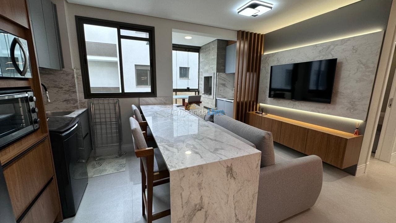 Apartment for vacation rental in Governador Celso Ramos (Praia de Palmas)