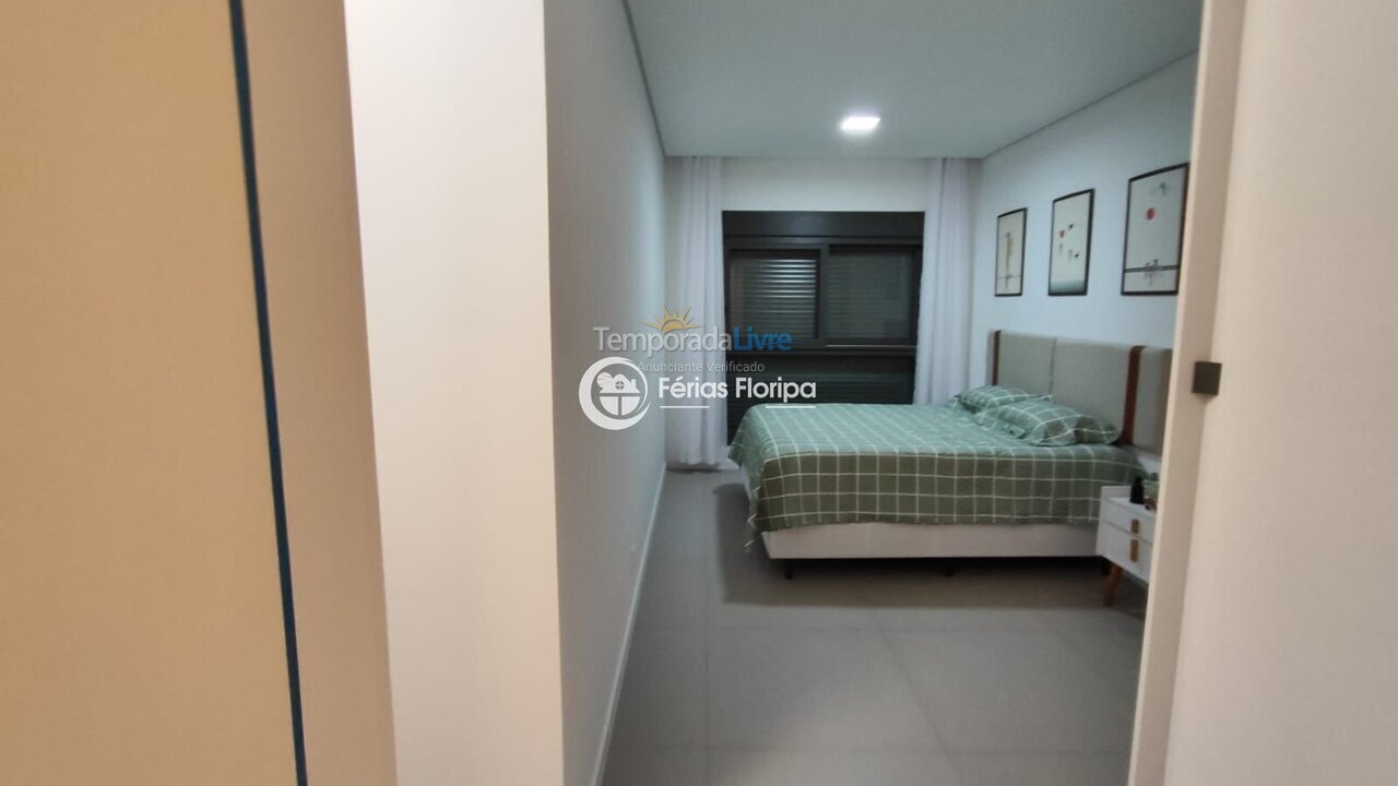 Apartamento para aluguel de temporada em Florianópolis (Morro das Pedras)