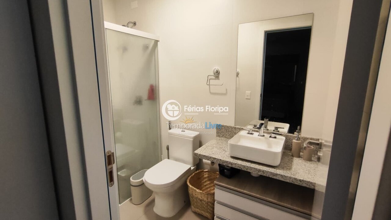 Apartamento para aluguel de temporada em Florianópolis (Morro das Pedras)