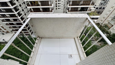 Pitangueiras, Frente a la Playa - 2 Dormitorios - Capacidad para 6 Personas