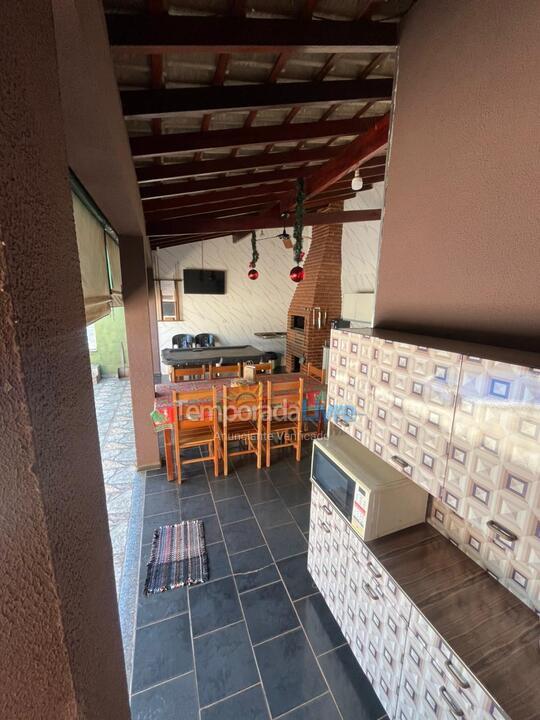 Casa para aluguel de temporada em Olímpia (Jardim São Francisco)